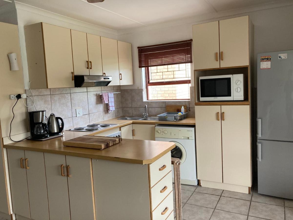 Appartement 28 Kabeljauws à Jeffreys Bay Extérieur photo